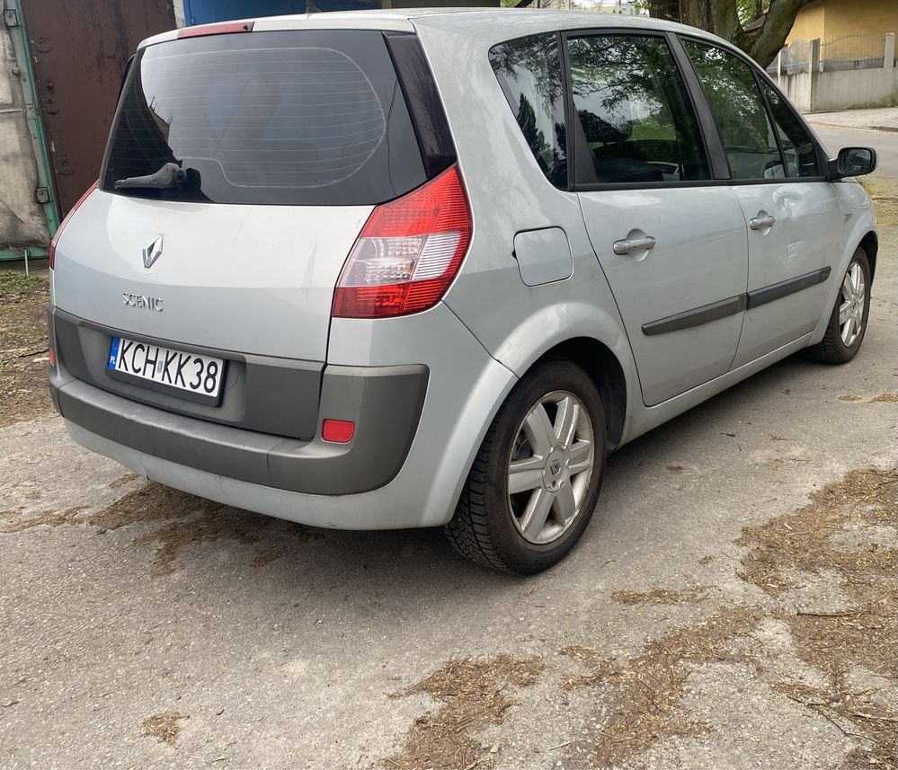 Renault Scenic 1.6 benzyna 2005r