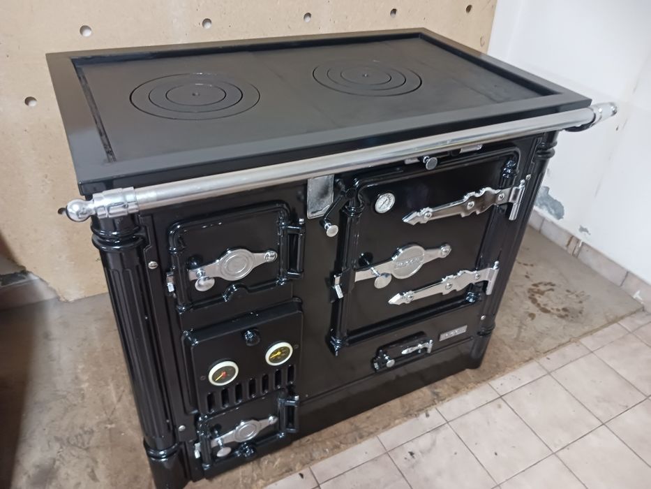 Fogao HERGOM LO8CC PARA AQUECIMENTO CENTRAL em otimo estado