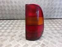 LAMPA LEWY TYŁ VW CADDY II 67723671