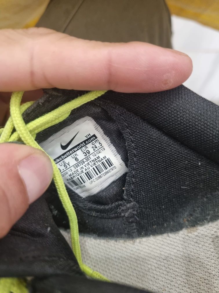 Ténis Nike Mulher  N39