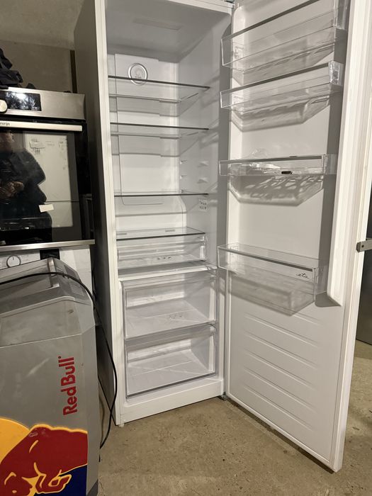 Холодильник без морозилки eta