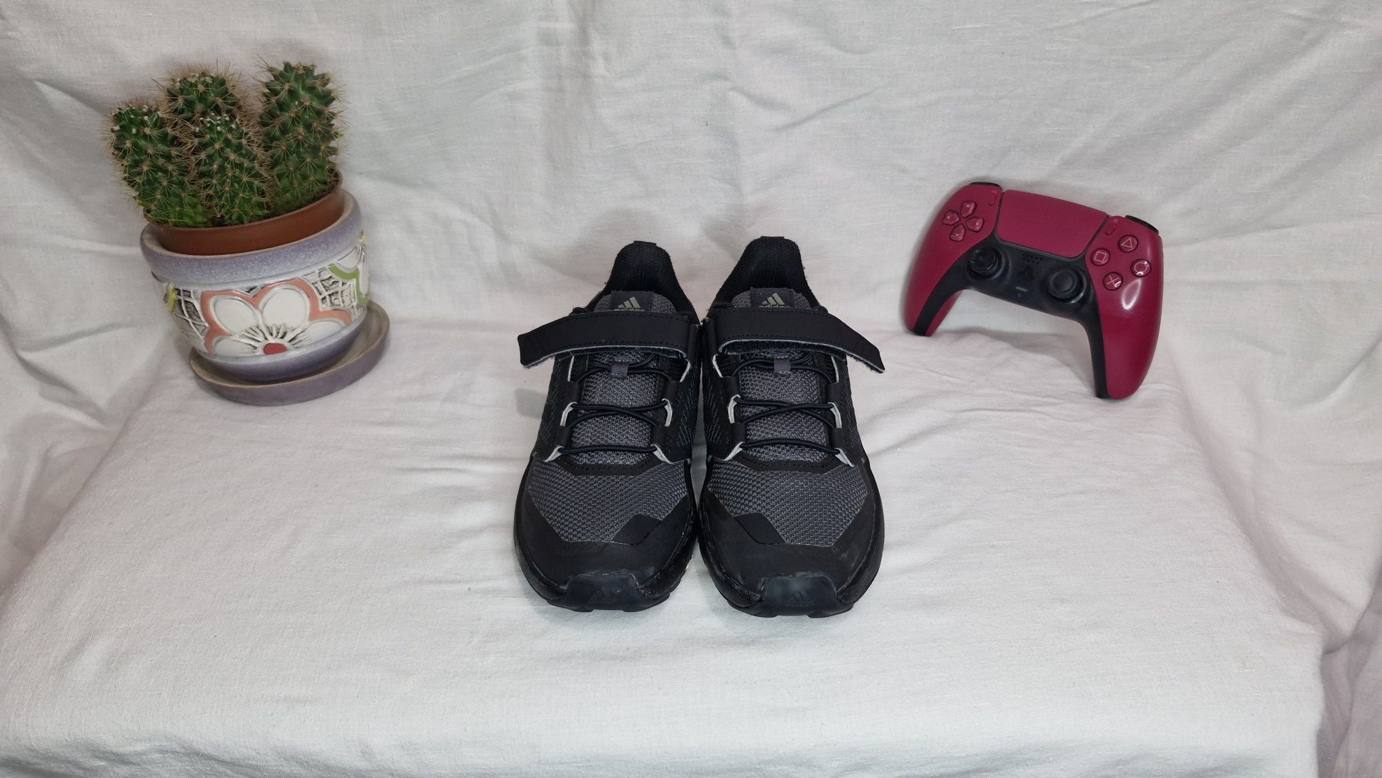 Дитячі кросівки Adidas Terrex.Розмір 32