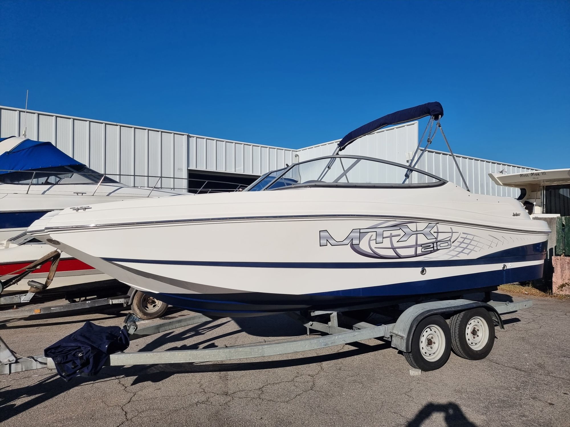 Rinker 210 mtx 2009