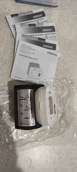 Тонометр OMRON RS1 Japan