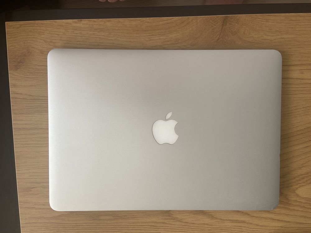 Macbook Air 13-cali