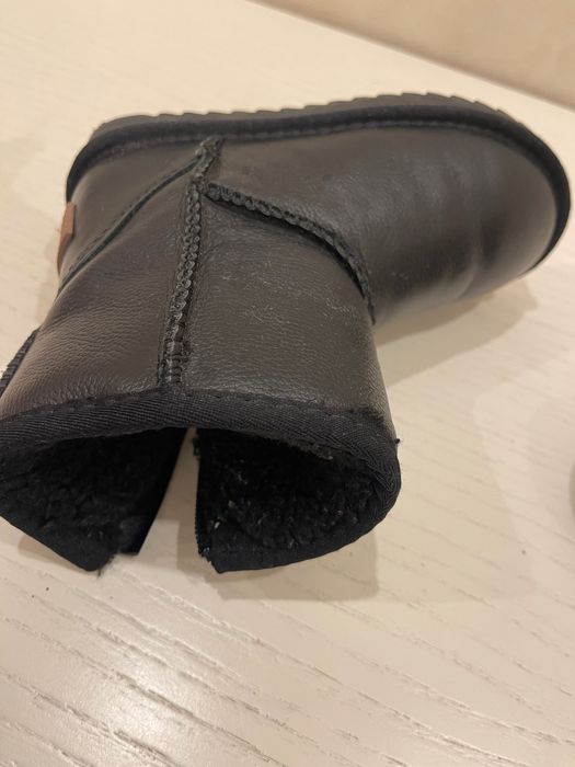 Угги натуральна шкіра для хлопчика 28 розмір 17?см