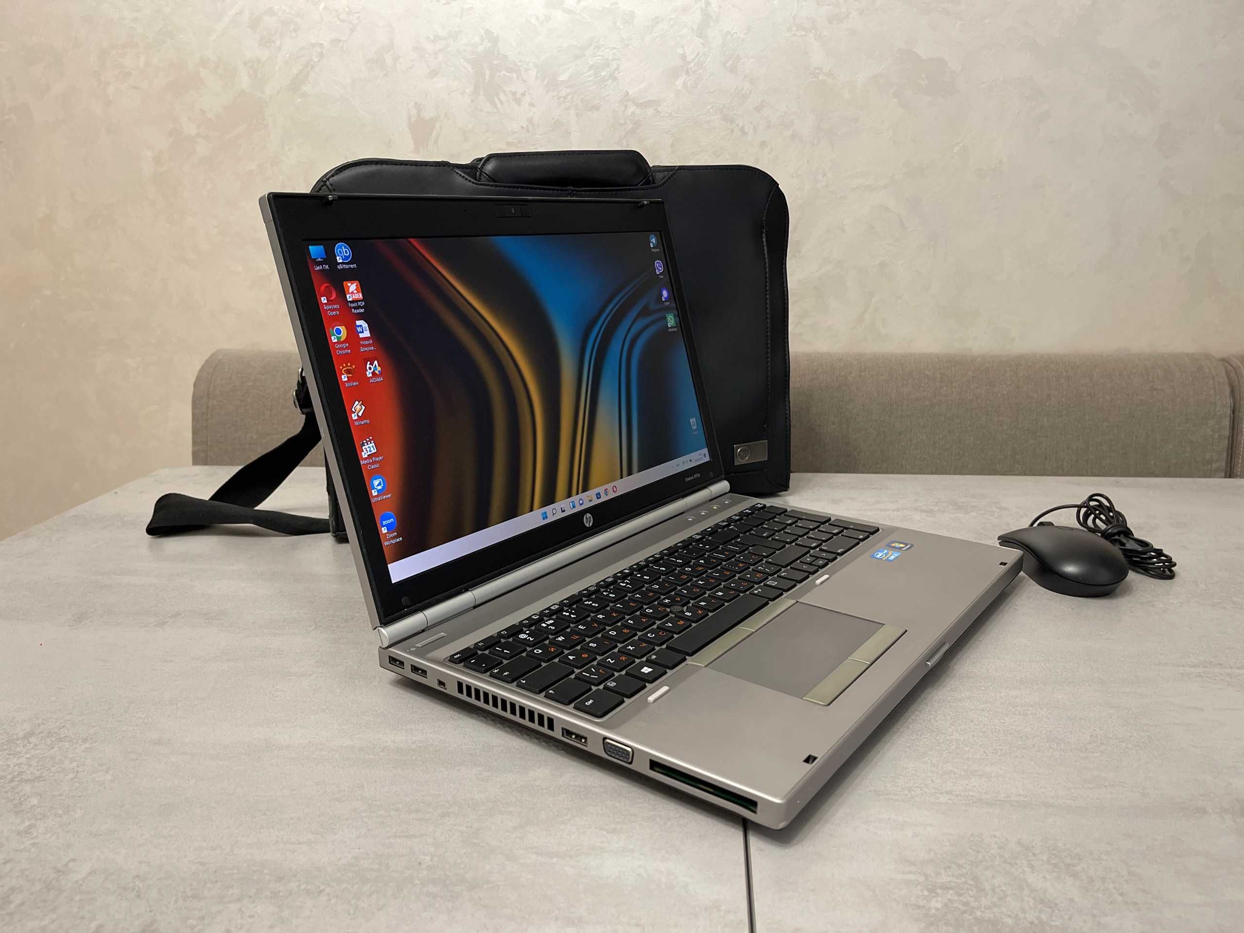 Ноутбук HP EliteBook 8570p, 15,6" FHD, i5-3320M, 8GB, 240GB SSD+сумка