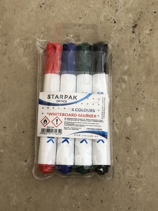 Zestaw 4 markery suchościeralne do tablic w etui