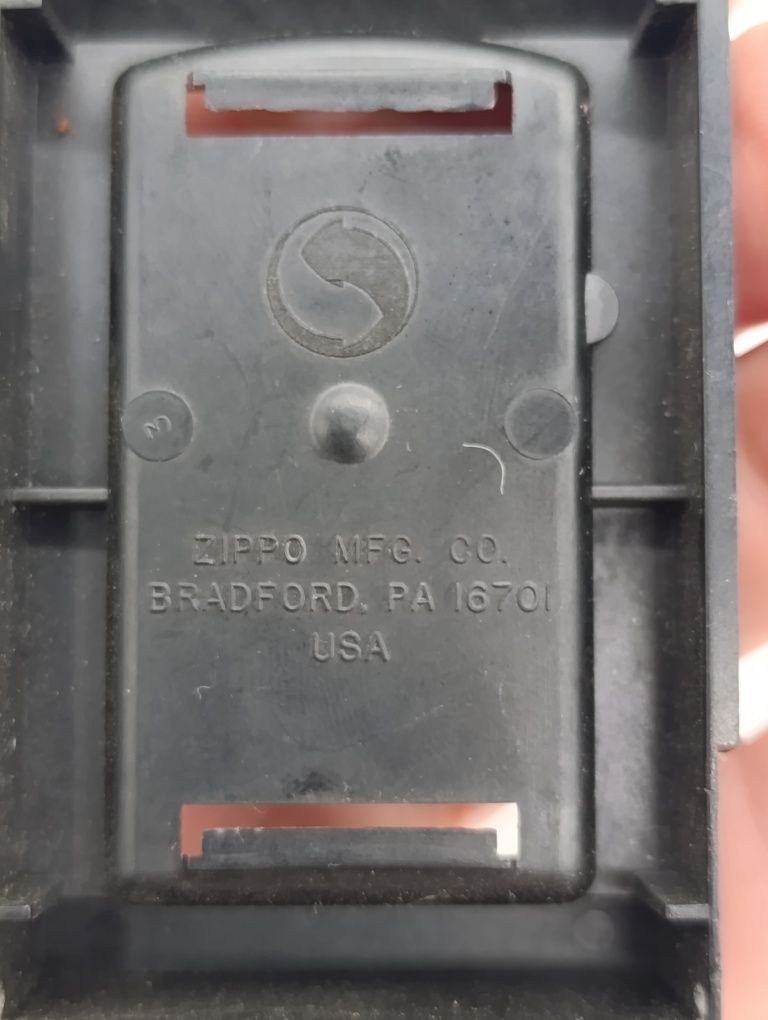 Стара вінтажна бензинова запальничка Zippo зіппо Lighter USA