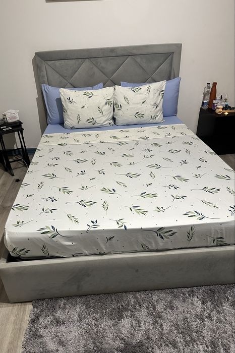 Cama casal como novo