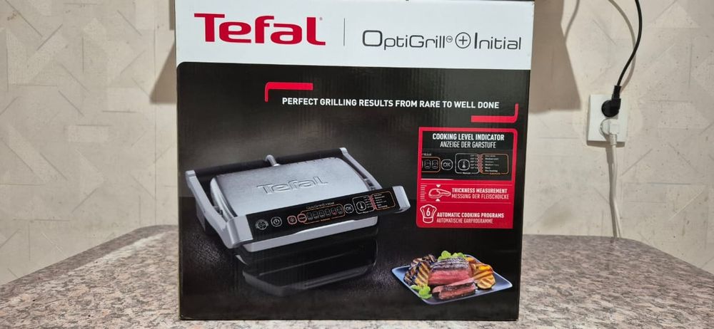 Продам грильницю Tefal OptiGrill