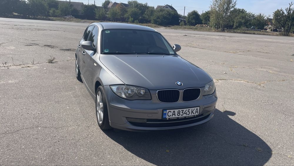 BMW 1 series 2.0 бензин