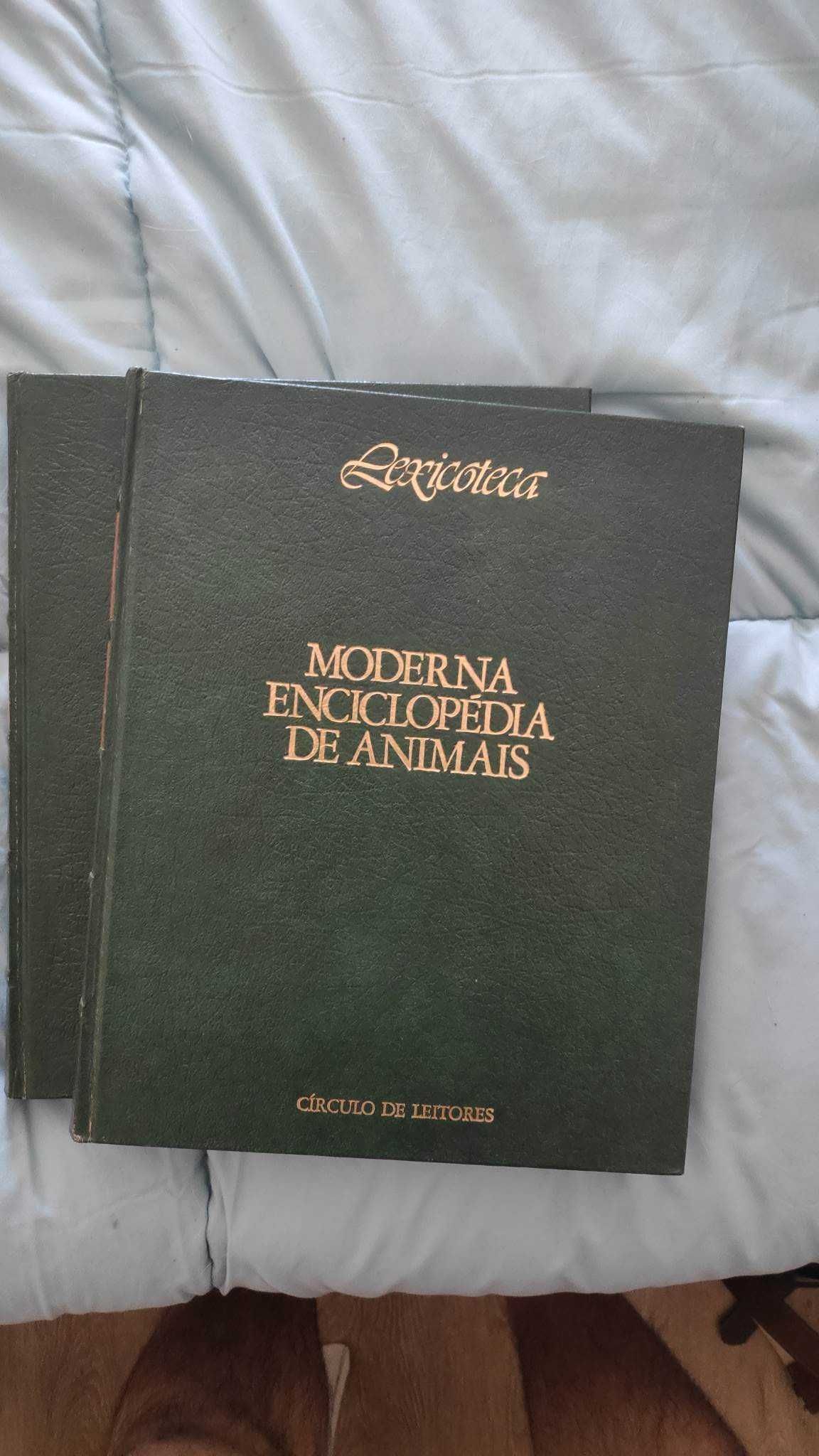 Moderna Enciclopédia de Animais Circulo de Leitores