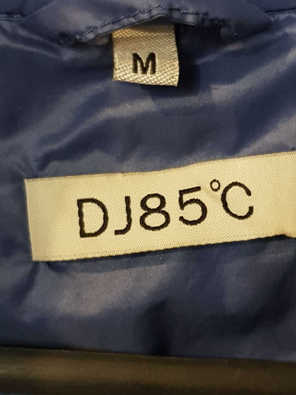 Женская куртка "DJ 85 C".