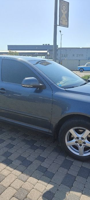 Породам  авто  Skoba  Octavia 2011