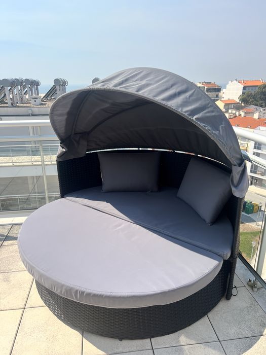 Sofa redondo de esplanada