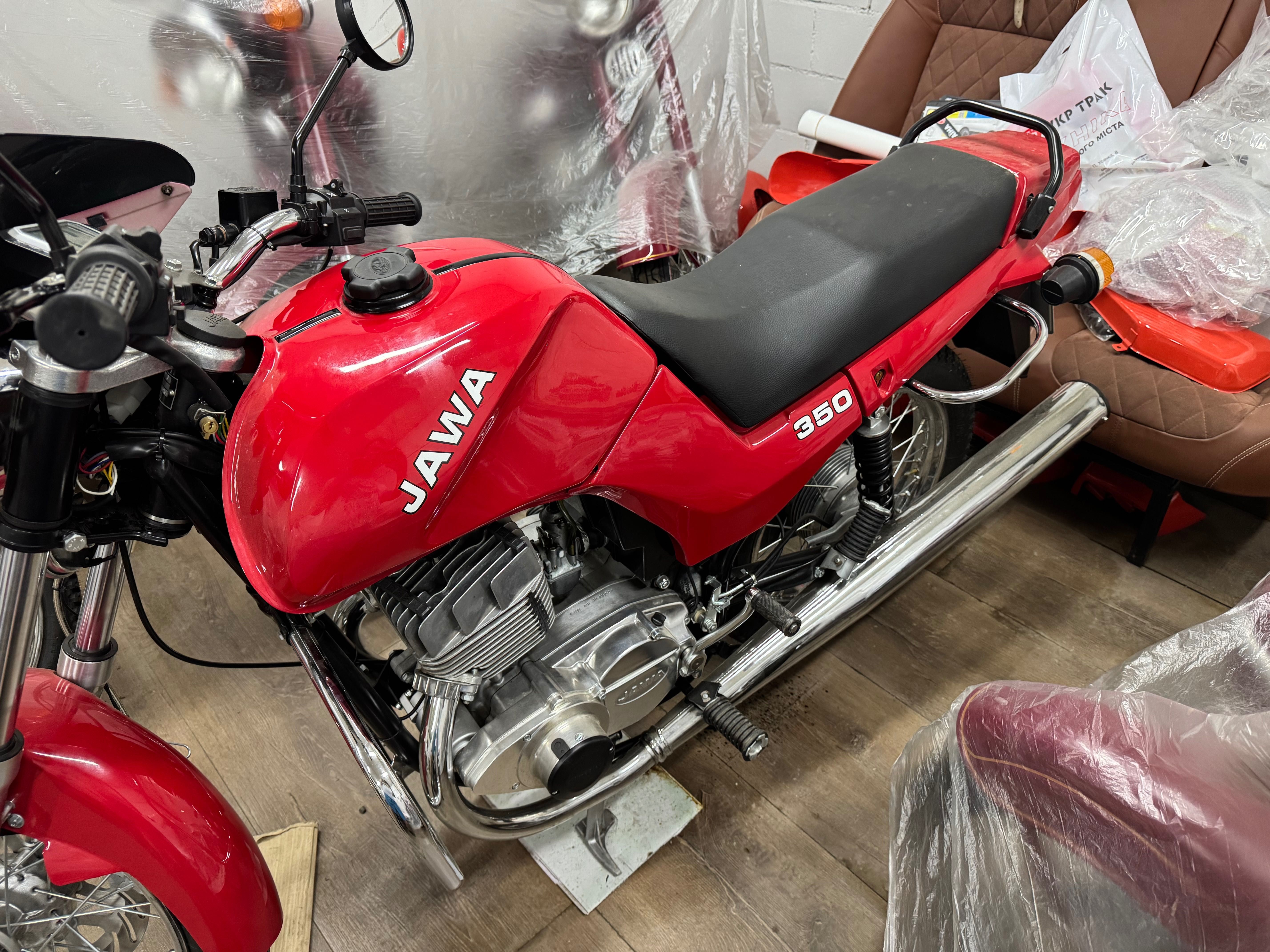JAWA 640 Lux Retro Style