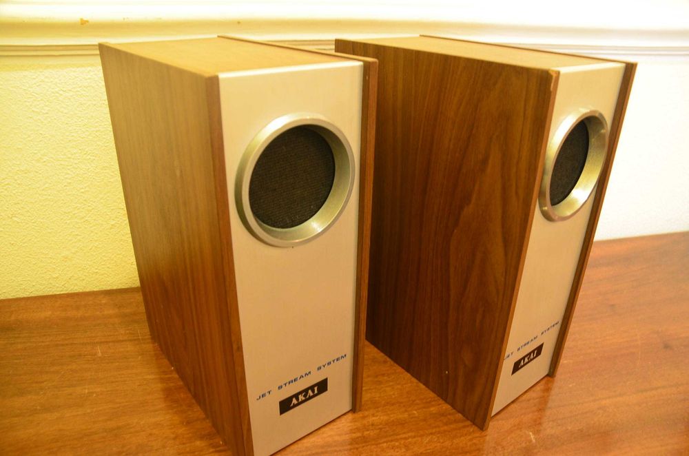 Colunas de Som Akai Jet Stream