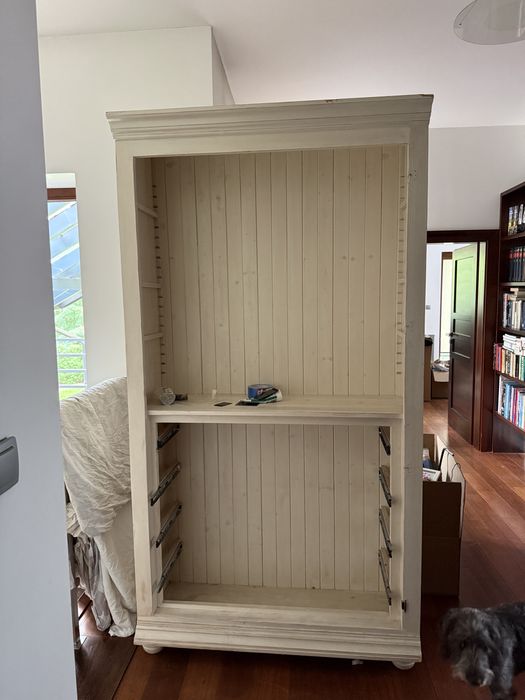 Duża drewniana szafa 220x118x40, solidna z polkami i szufladami