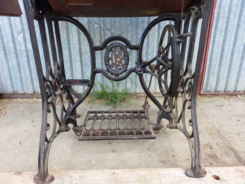 Maszyna do szycia RAST~GASSER