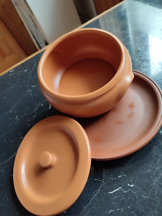 Посуда хорошая - договорная все читайте !