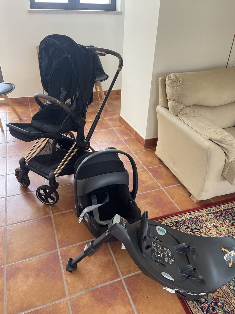 Carrinho trio Cybex Platinum Priam Rose Gold