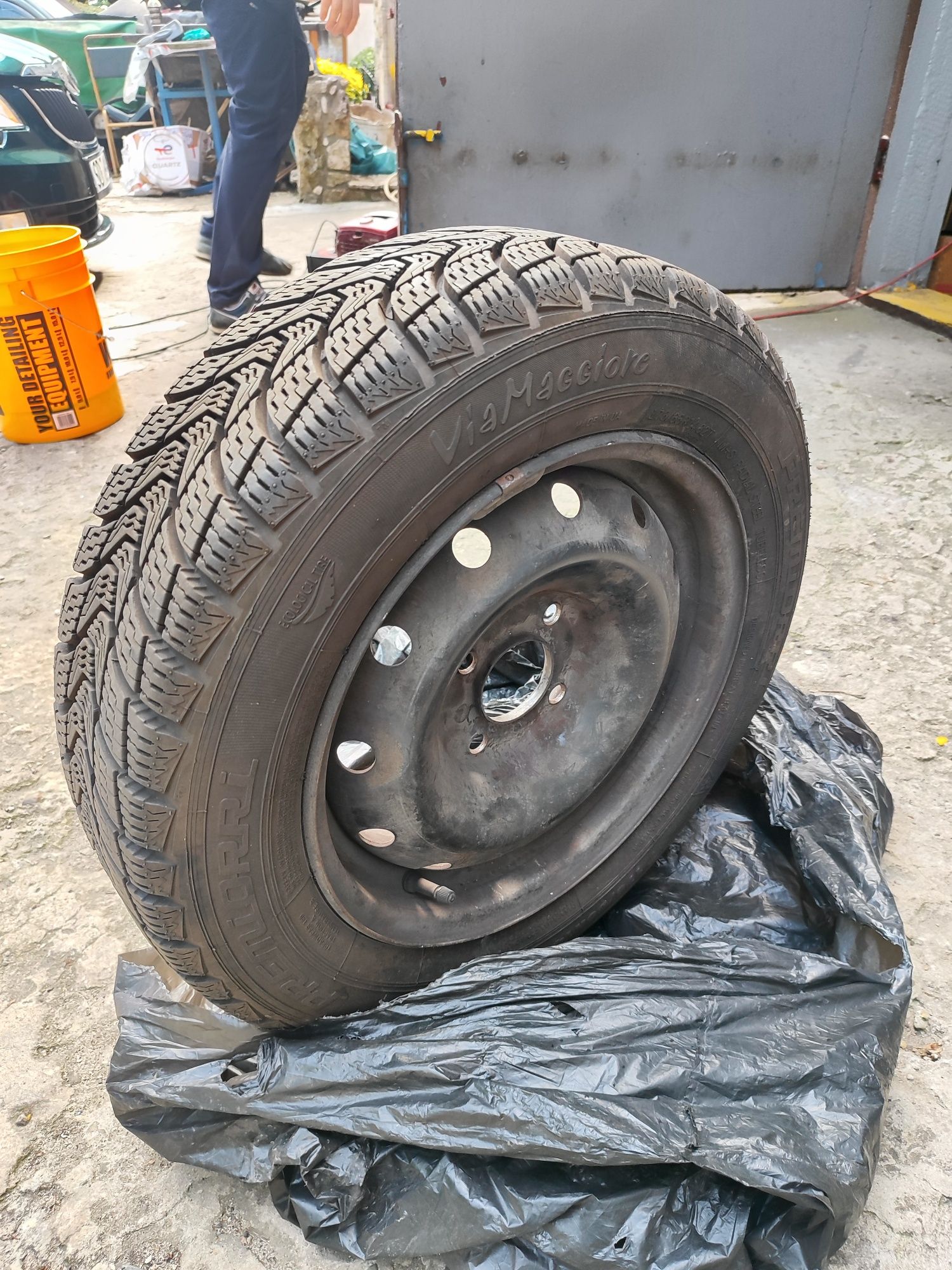 Felgi wraz z oponami 175/70r14Peugot 206/ Saxo Berlingo