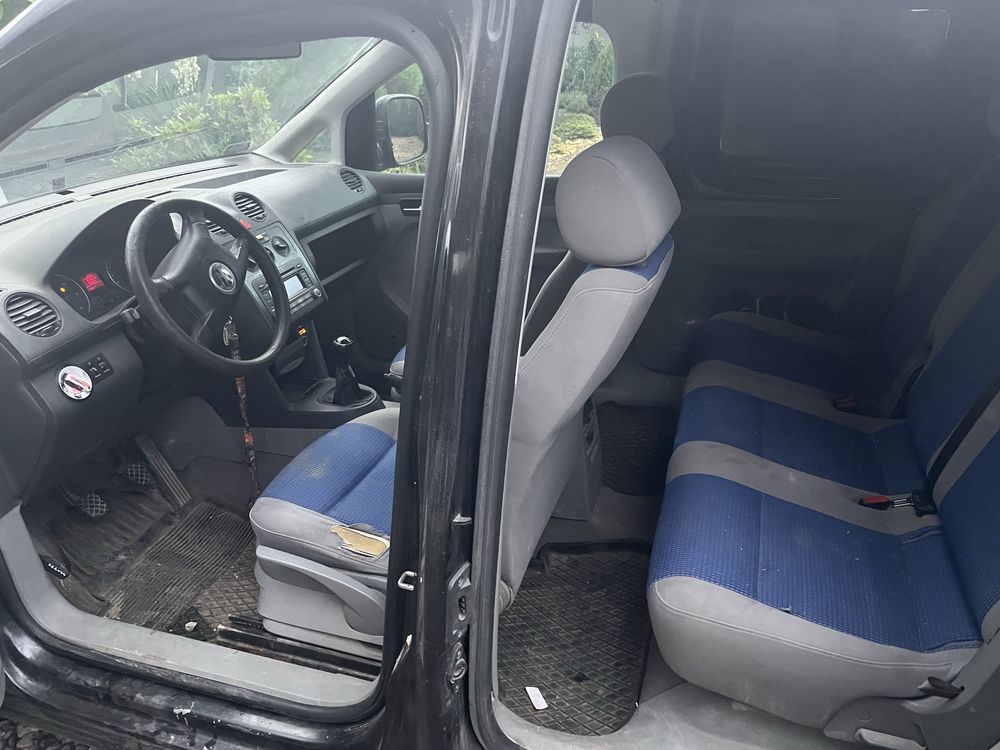 Vw caddy 1,9 uszkodzony silnik