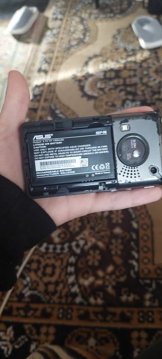 Windows 0.1 phone та SD 2GB (просто коплю на ноут)