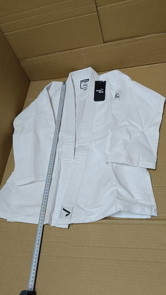 Ippongear Strój do sztuk walki z pasem Rozmiar 140