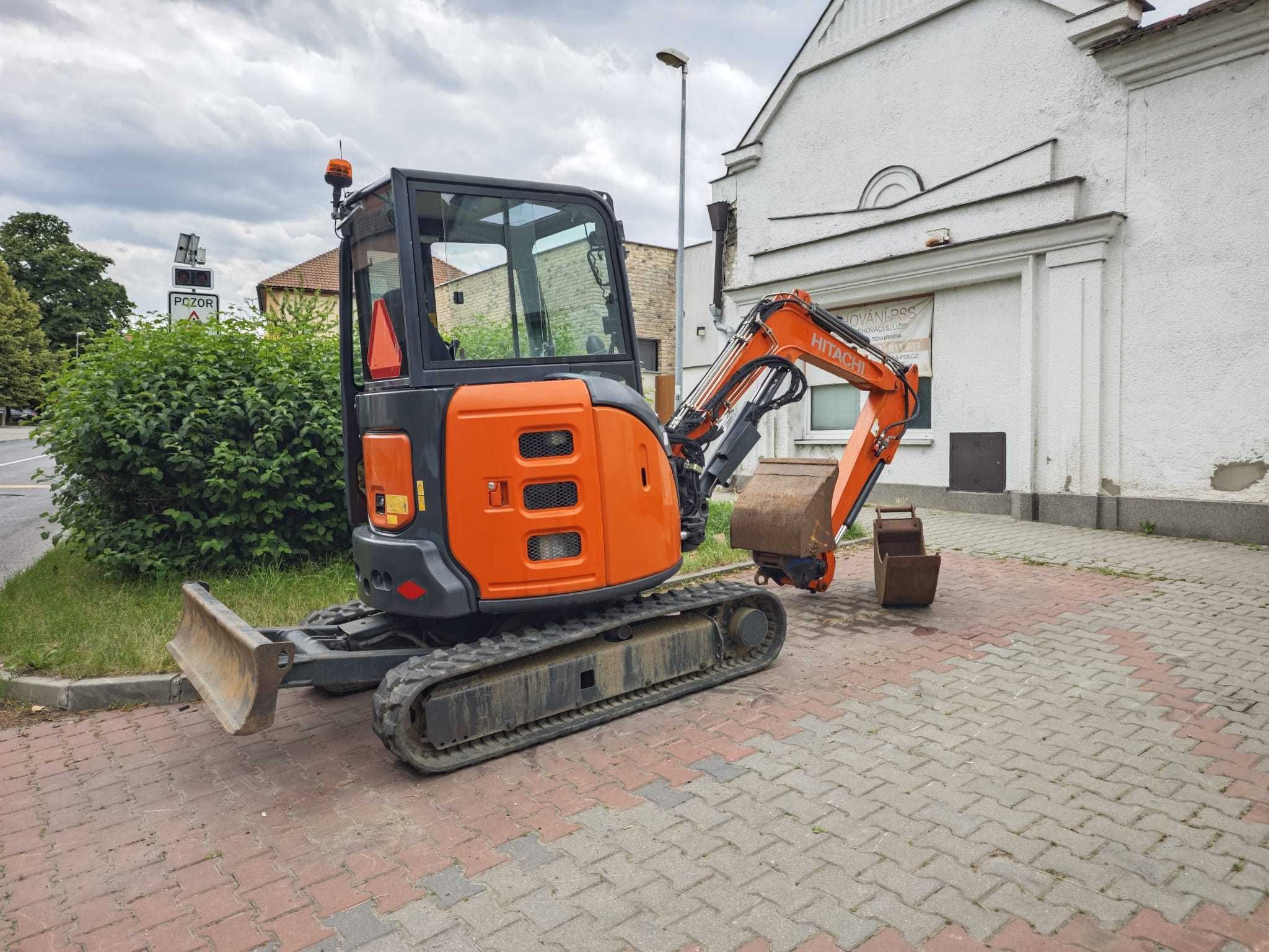 Міні Екскаватор Hitachi ZX33 2014року CAT JCB Volvo Komatsu