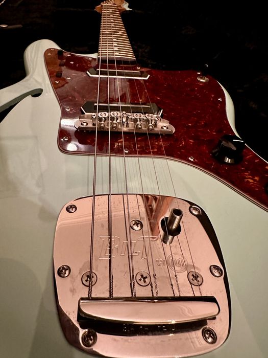Guitarra Bilt S.S. Zaftig