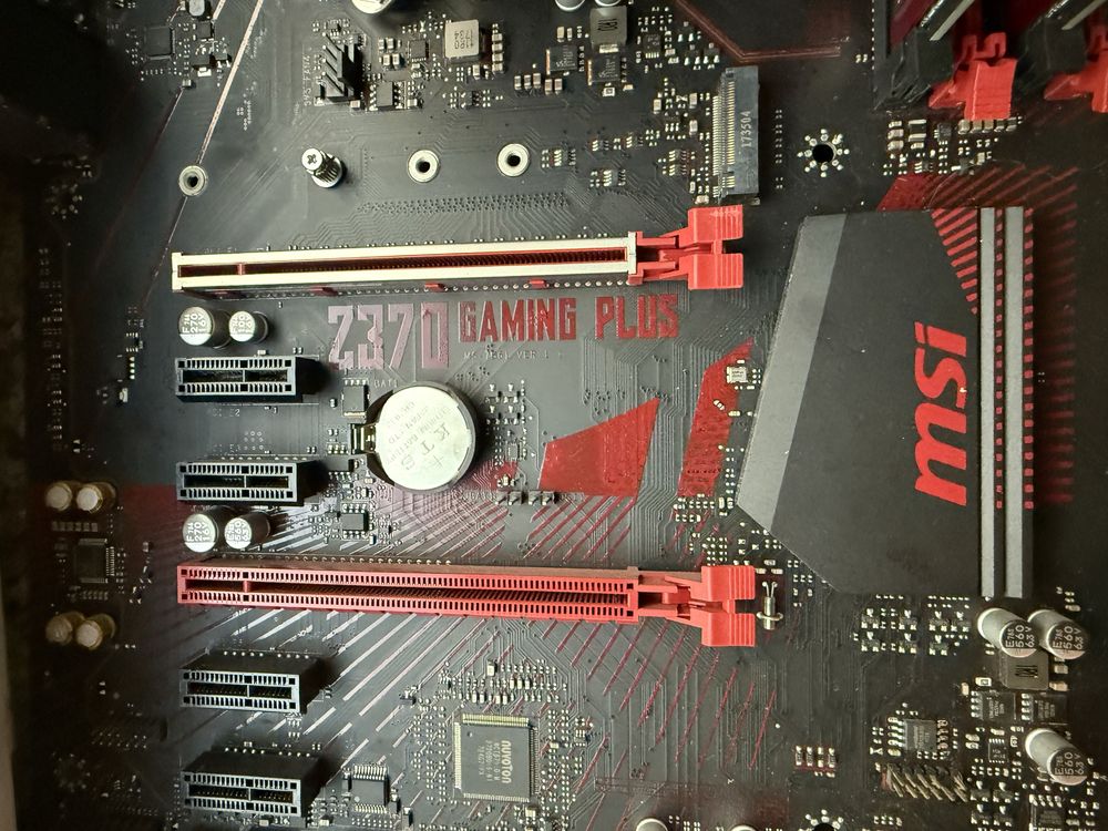 Plyta glowna MSI Z370 procesor i7 8700k ddr4 32GB RAM XPG