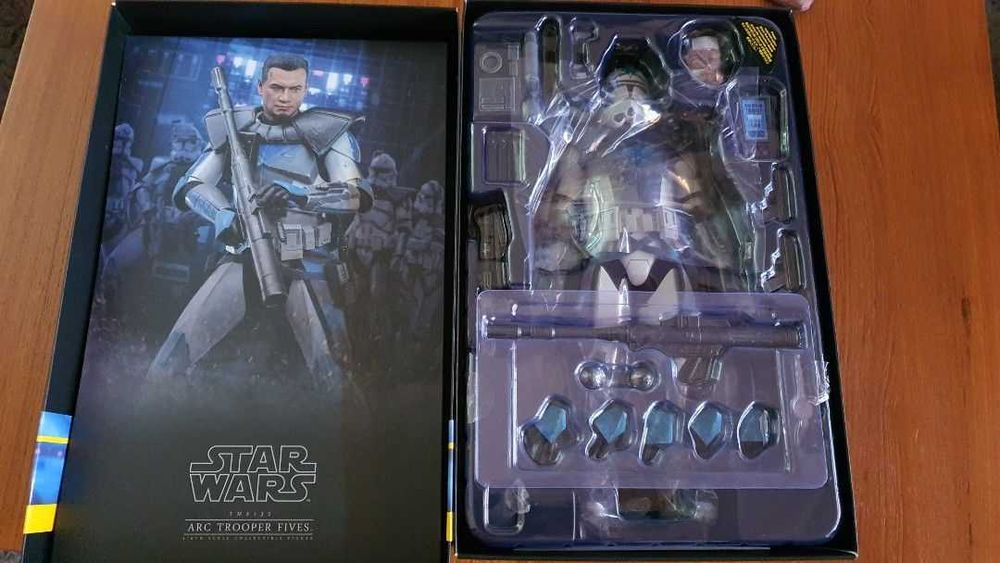 Figura Hot Toys Star Wars Arc Trooper Fives