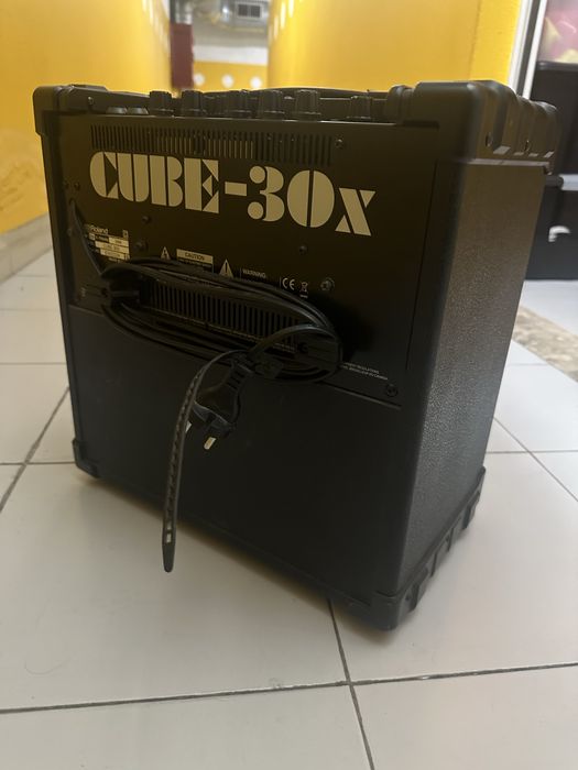 Amplificador Roland CUBE 30X