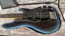 Fender American Professional II Precision Bass – Dark Night