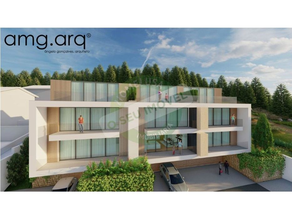 Terreno com projeto aprovado para 2 moradias no Pinhal de Marrocos