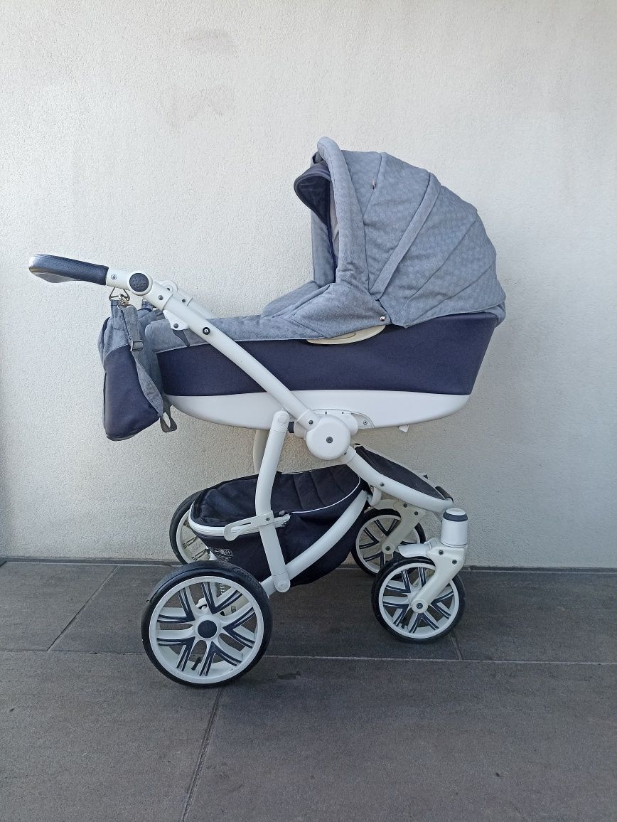 Wózek 3/1 Bebetto Torino z fotelikiem cybex