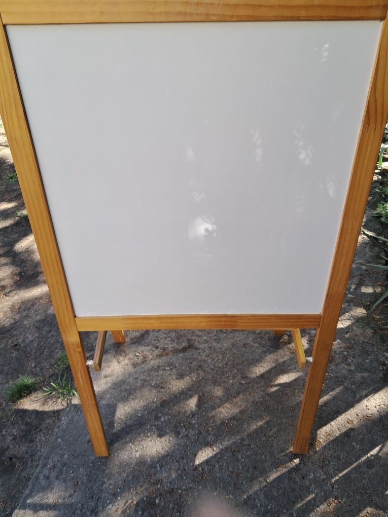 Tablica dla dziecka dwustronna Ikea + gratis