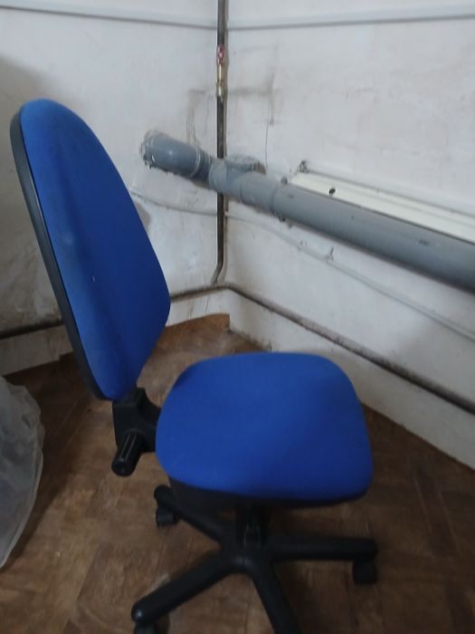 Продам стул- кресло б/у