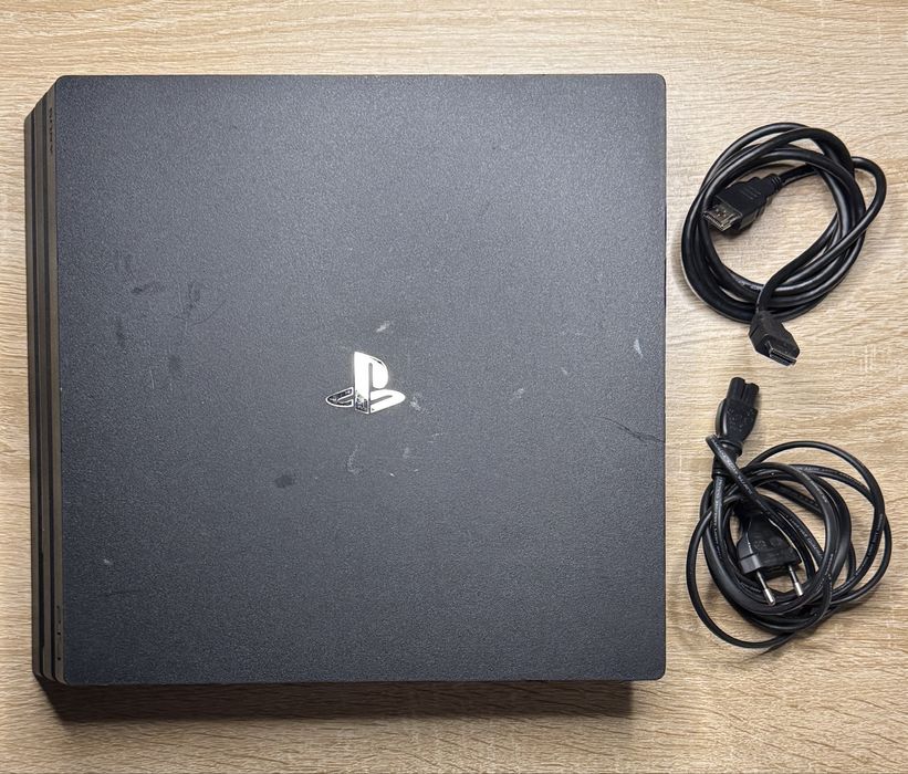 Игровая приставка консоль Sony PlayStation PS4 Pro 1tb без геймпада