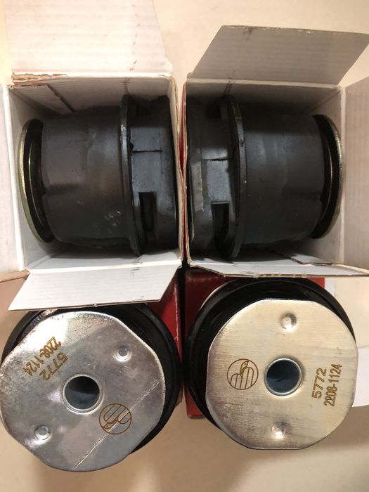 Подушка-підшипник Фіат Тіпо Крома Браво Темпра Лянча Дельта Тема Дедра