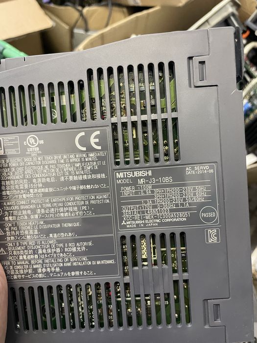 Serwozasilacz Mitsubishi MR-J3-40B MR-J3-10B MR-J3-70B MR-J3-20BS