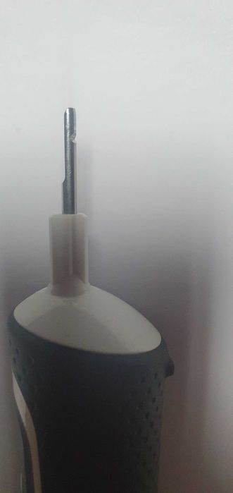 Rączka Oral-B Vitality D100 CrossAction