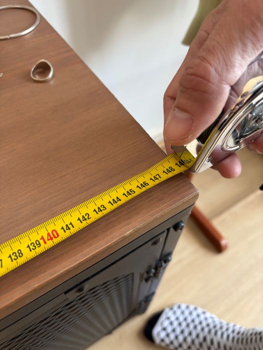 Armário de arrumação para o quarto ou sala de estar