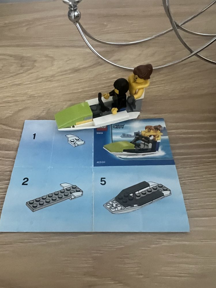 Lego 7288 mobilny posterunek policji + gratis 30015