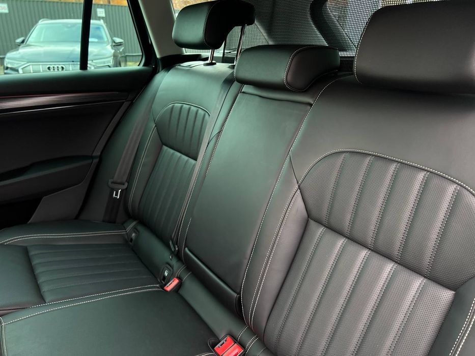 Skoda Superb 2021р. Premium Plus.