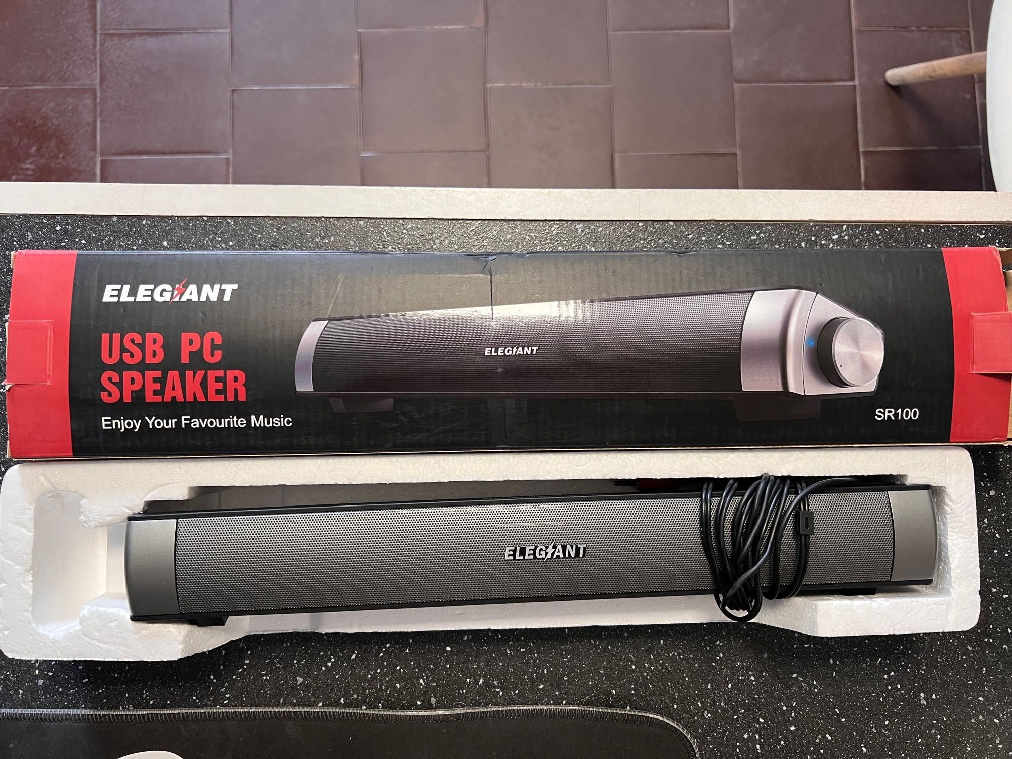 Soundbar Elegiant SR100 stereo