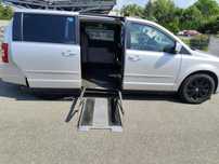 Chrysler Grand Voyager V 173KM PARAVAN dla kierowcy niepełnosprawnego winda RGH