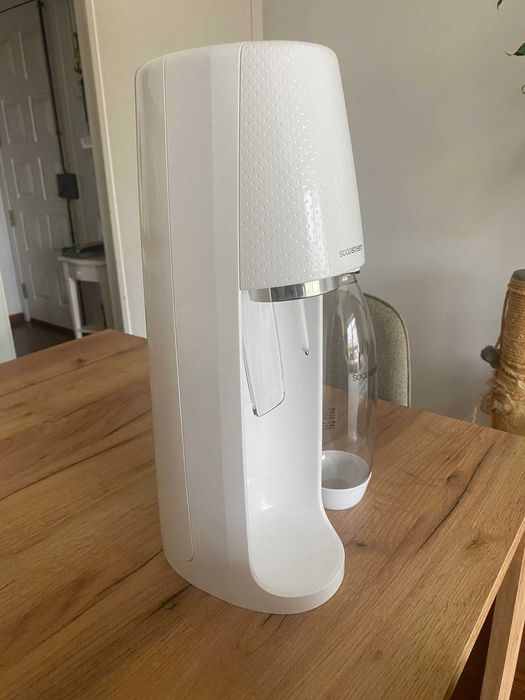Sodastream Fizzi - Sparkeling Water Maker